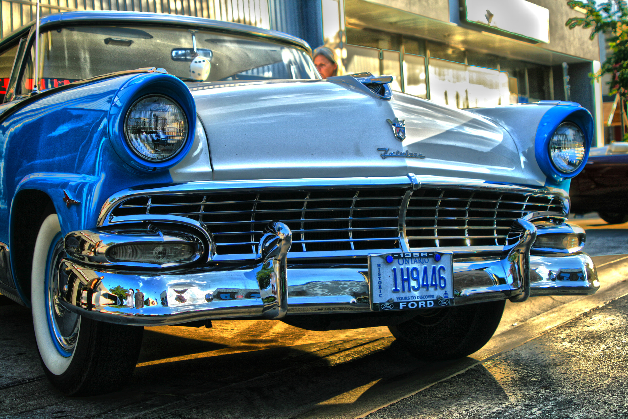 Canon EF 28-105mm f/3.5-4.5 USM sample photo. Old fairlane photography