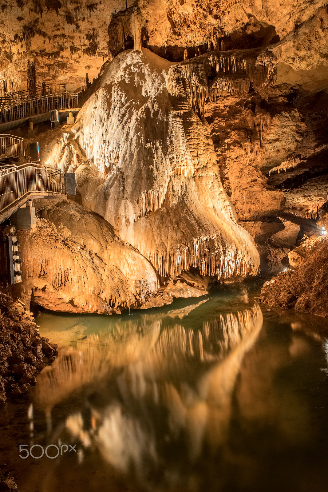 Sigma 24-70mm F2.8 EX DG Macro sample photo. Caves of onondaga hdr4 photography