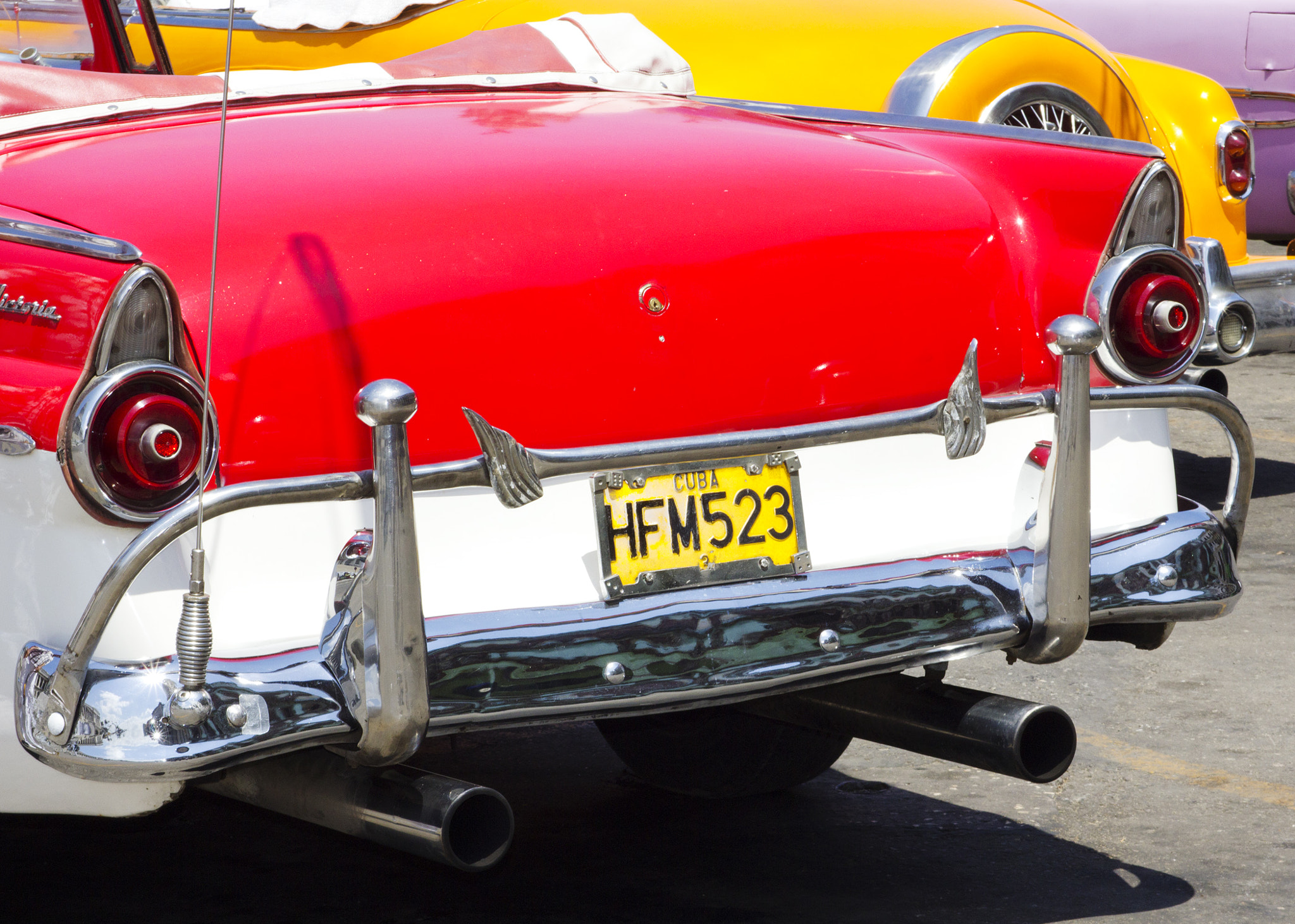 Canon EF 28-105mm f/3.5-4.5 USM sample photo. Cuba libre photography