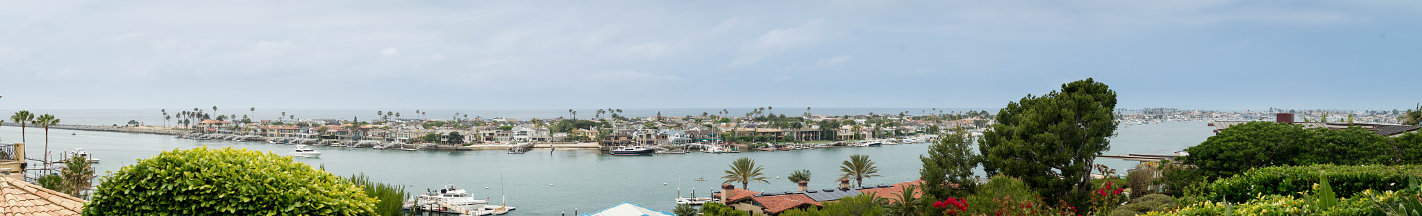 Sony Planar T* 50mm F1.4 ZA SSM sample photo. Overlooking the wedge photography