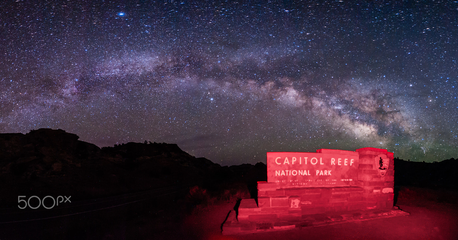 Nikon D700 + Nikon AF Nikkor 20mm F2.8D sample photo. Capitol reef national park photography