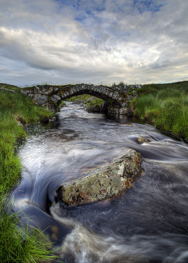 Sigma 10-20mm F3.5 EX DC HSM sample photo. Snowdonia stream i photography