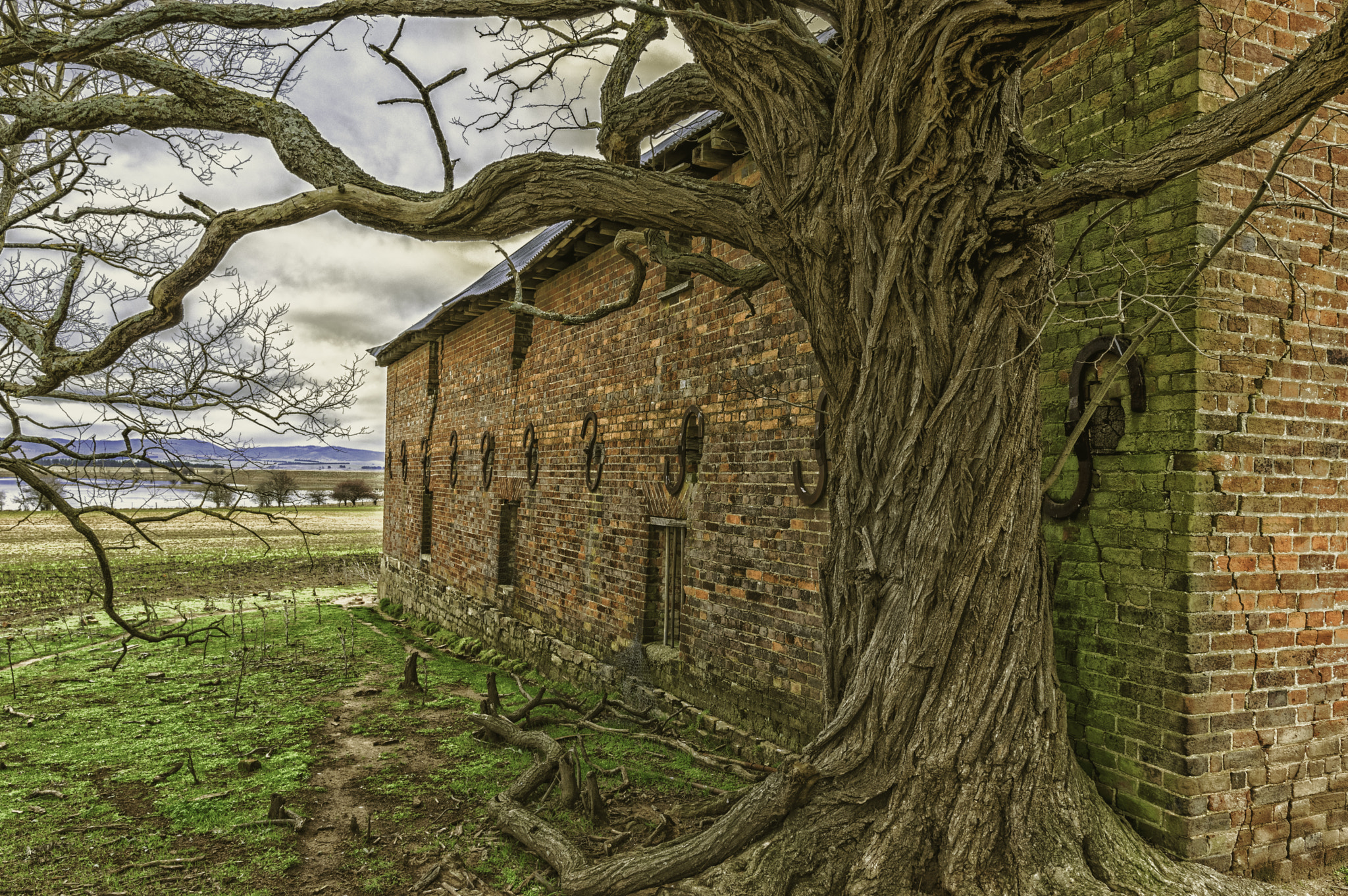 Pentax K-3 II sample photo. The old inn edit photography