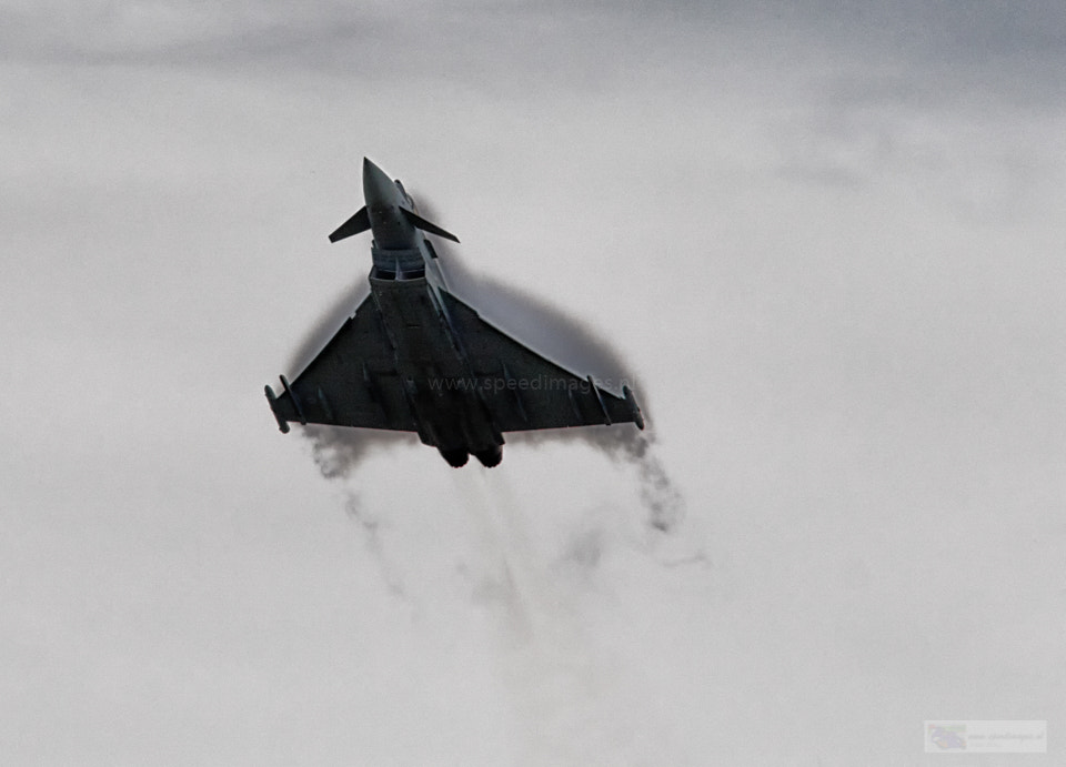 Canon EF 200mm F2.8L II USM sample photo. Ghost from above photography