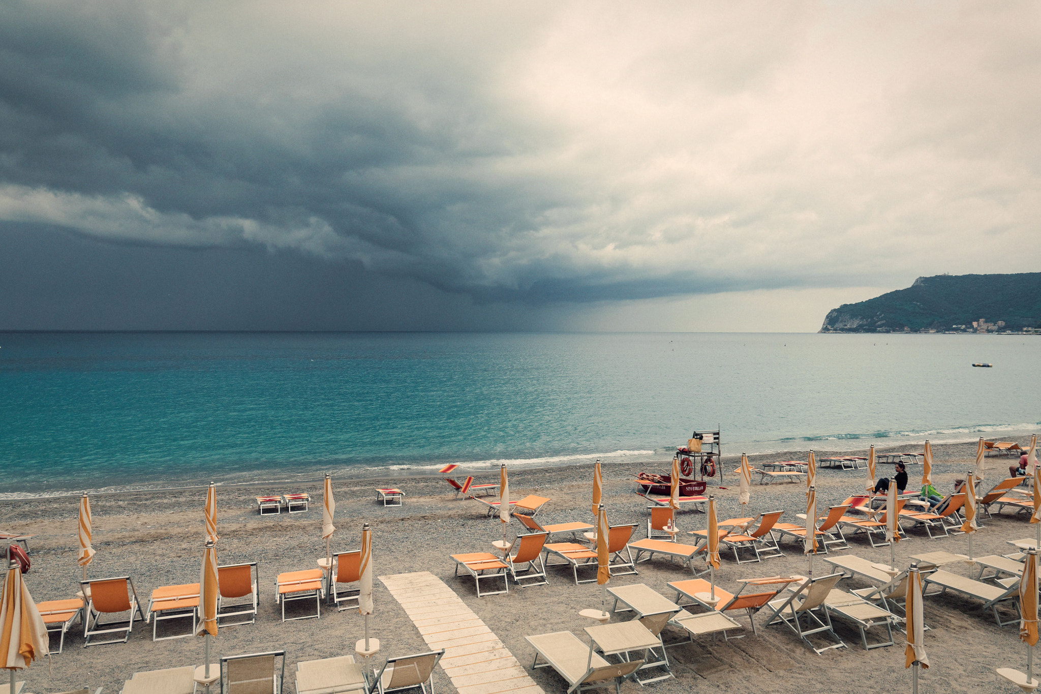 Canon EF 24-105mm F3.5-5.6 IS STM sample photo. The storm photography