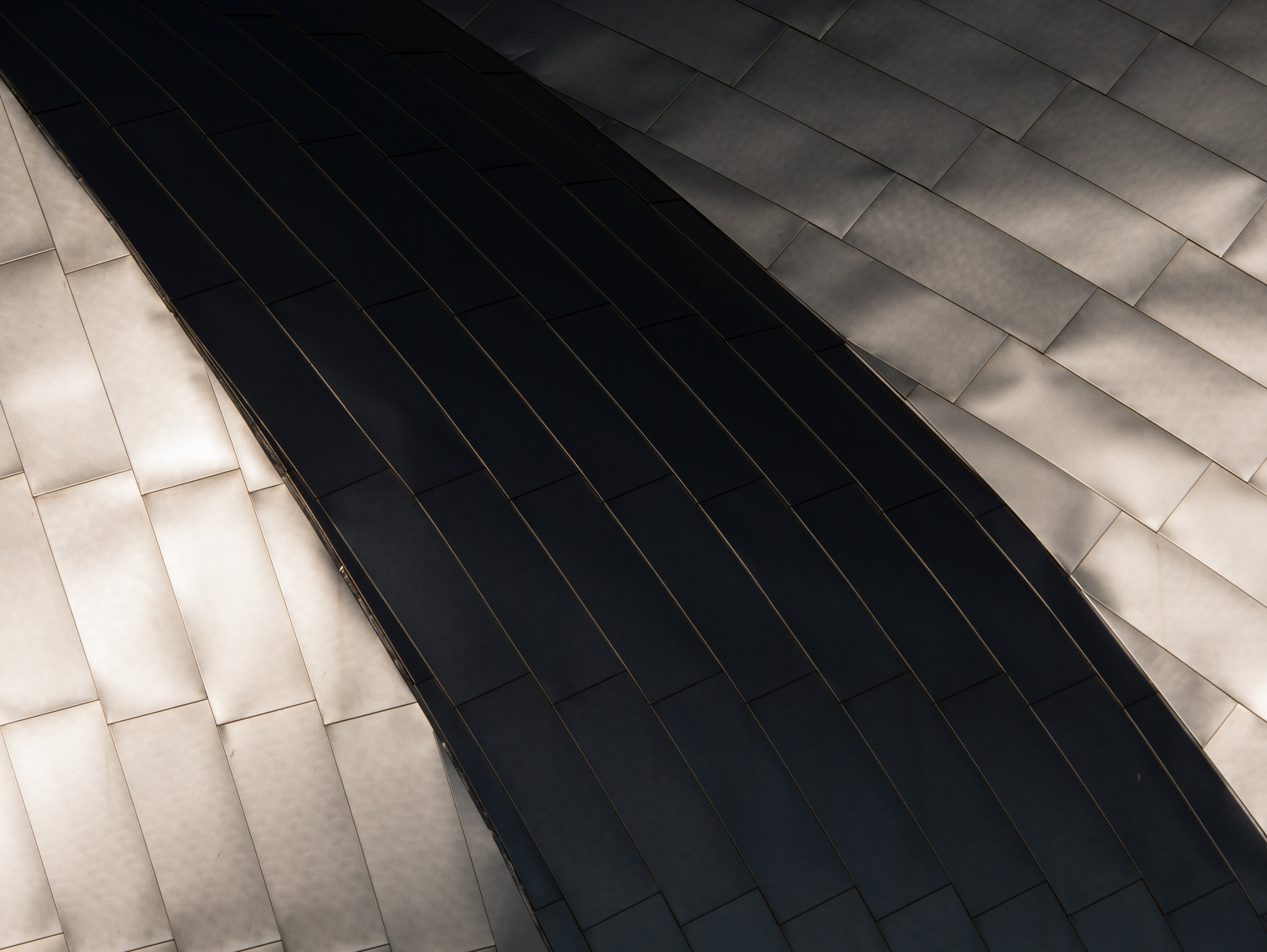 LUMIX G VARIO 45-150/F4.0-5.6 sample photo. Pritzker pavilion, chicago. photography
