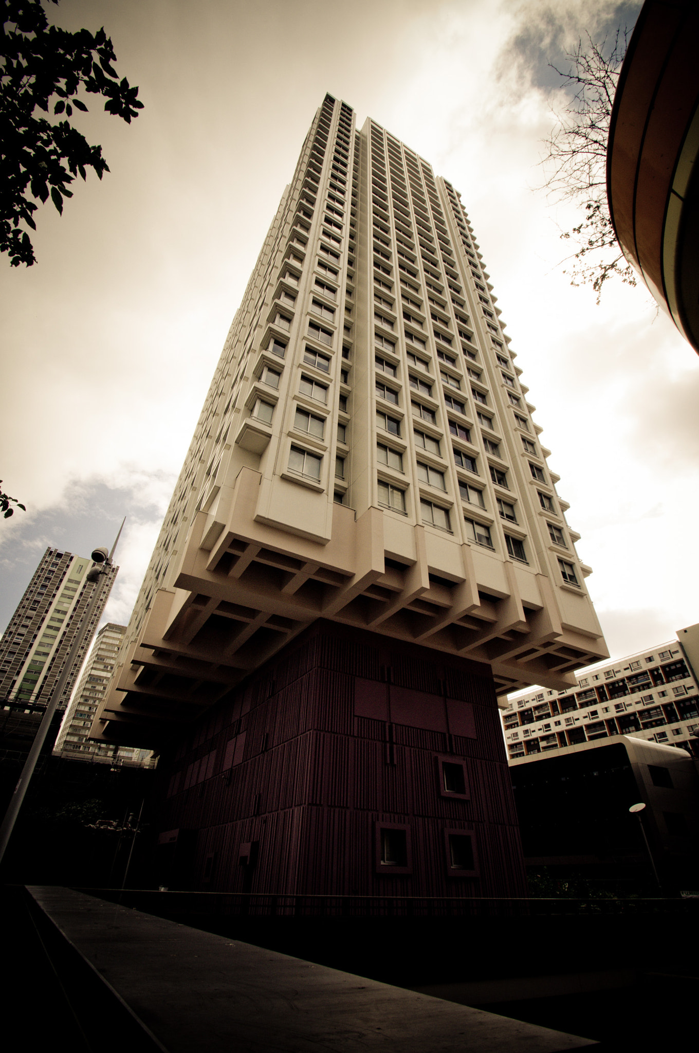 Pentax K-x sample photo. Building photography