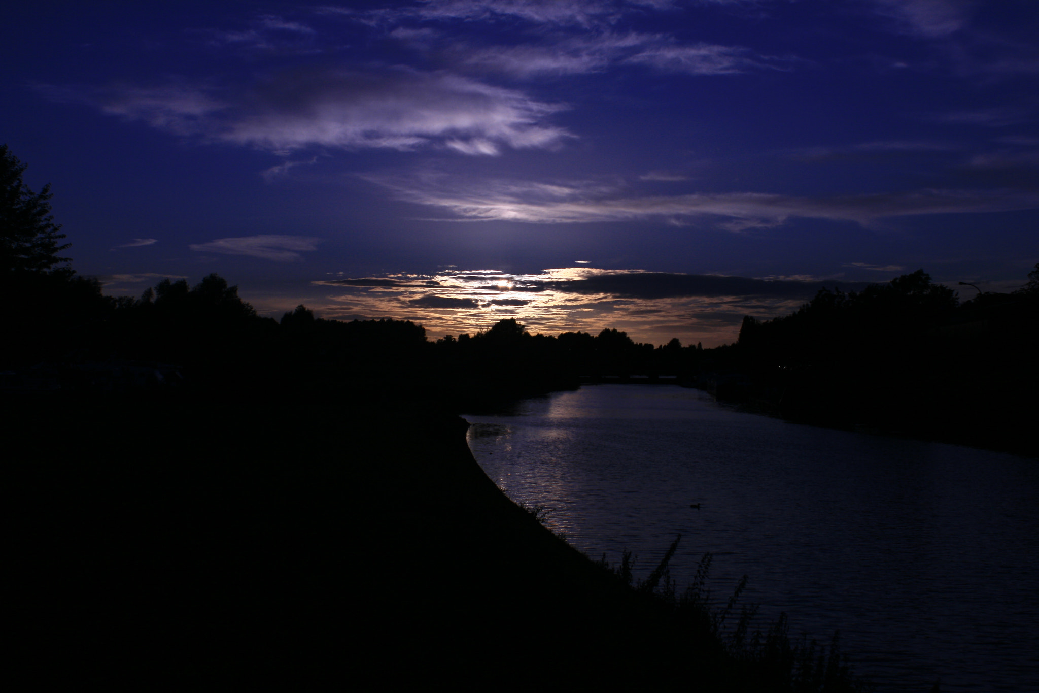 Canon EF 28-80mm f/3.5-5.6 sample photo. Soleil photography