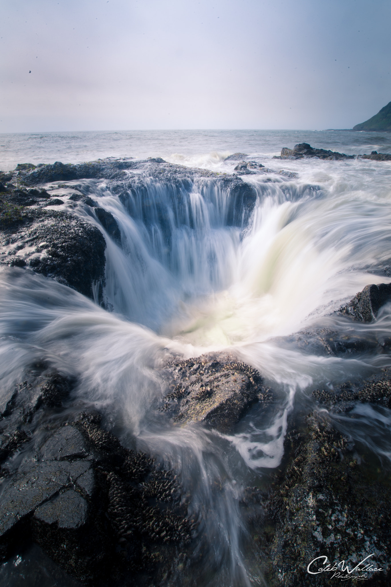 Nikon D610 + Sigma 17-35mm F2.8-4 EX Aspherical sample photo. Thors well, oregon photography