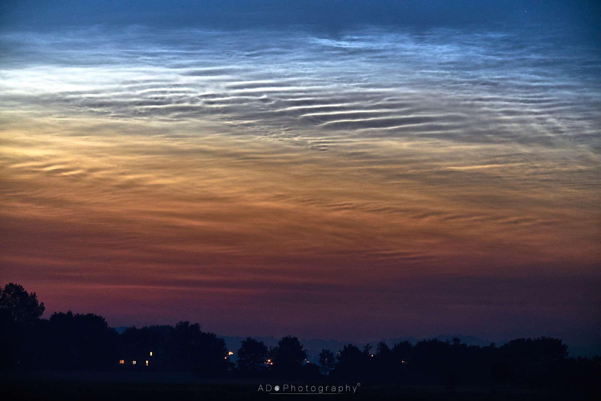 150-500mm F5-6.2 SSM OSS sample photo. Noctilucent ripple clouds photography