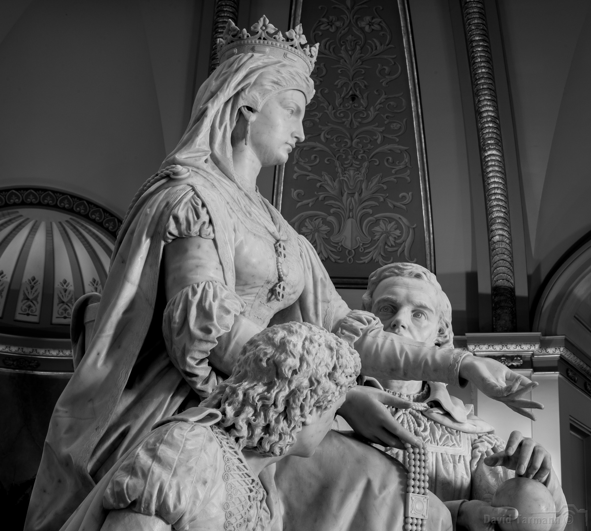AF Zoom-Nikkor 28-85mm f/3.5-4.5 sample photo. Queen isabella photography