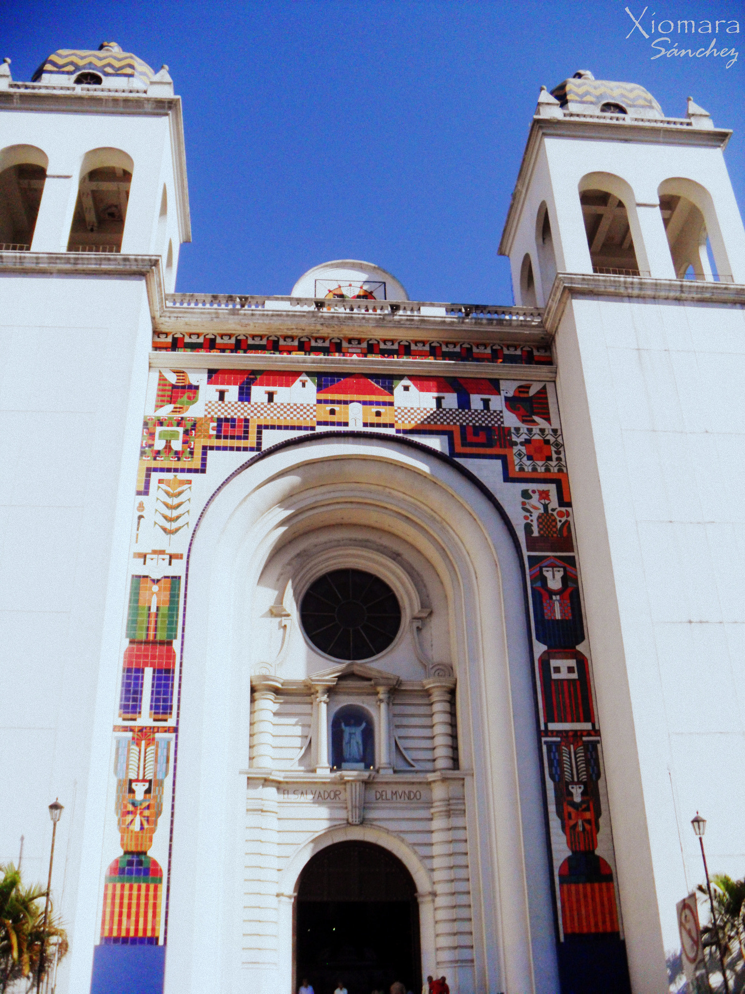 Samsung PL100 /  TL205 / VLUU PL100 /  PL101 sample photo. Catedral metropolitana del divino salvador del mundo photography