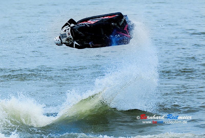 Canon EF 70-200mm F2.8L IS II USM sample photo. Jetski rolle photography