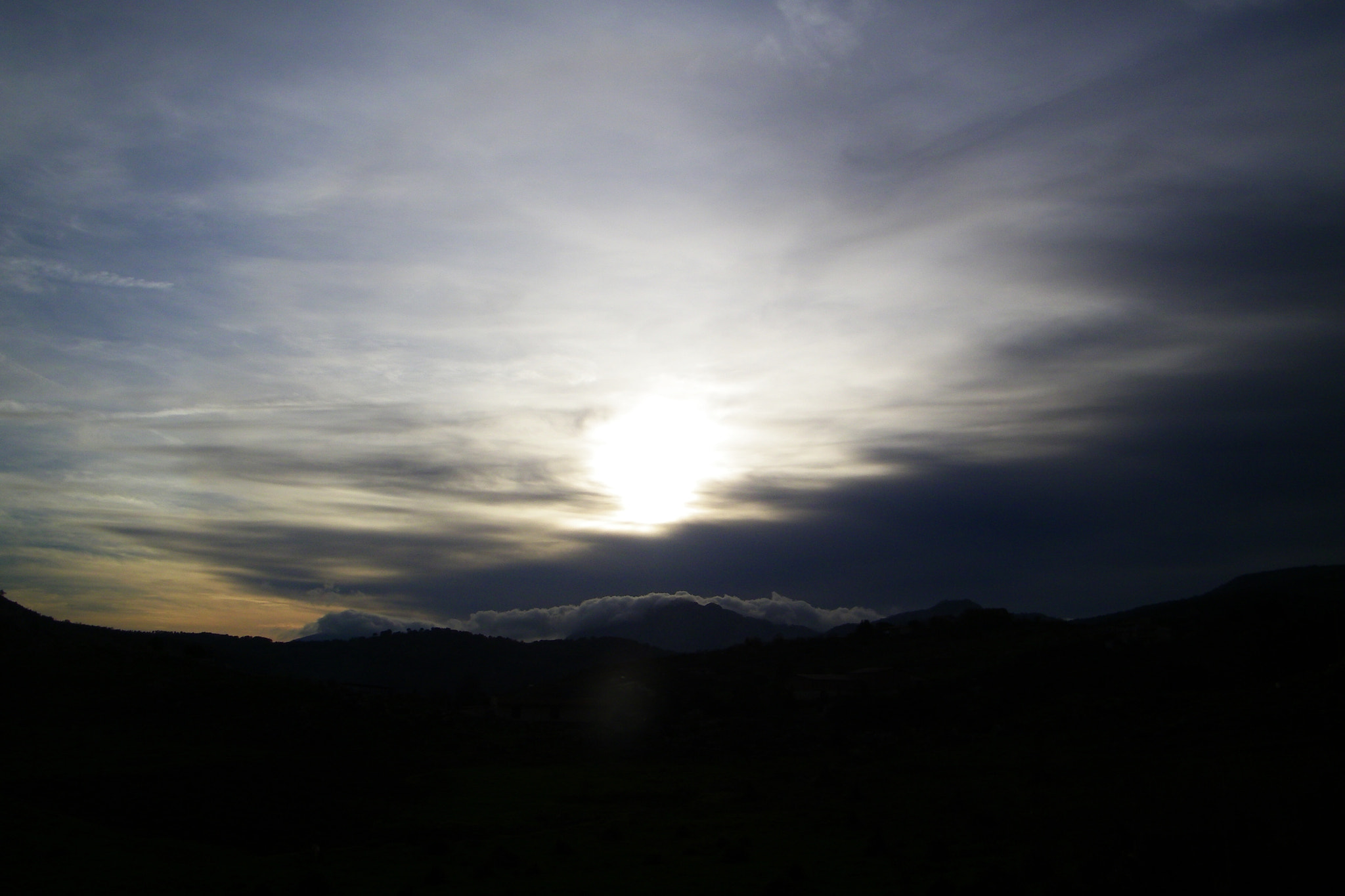 Kodak EASYSHARE Z1015 IS DIGITAL CAMERA sample photo. Malinconico photography