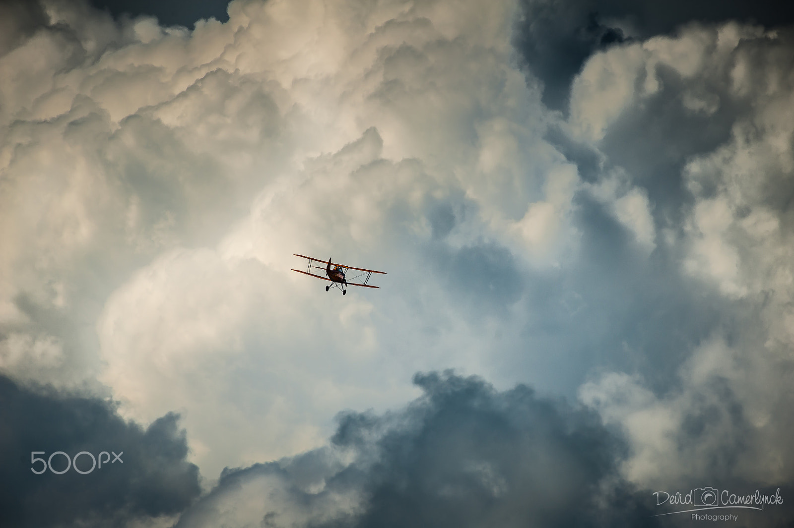 Nikon AF-S Nikkor 200-500mm F5.6E ED VR sample photo. Flyers on the storm photography