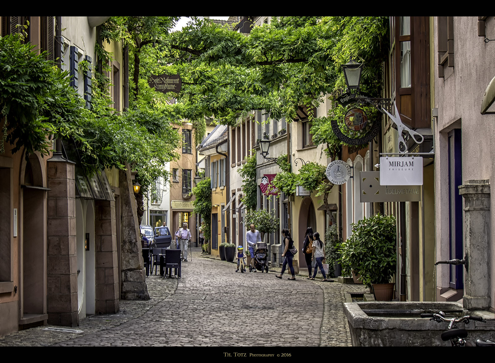 LUMIX G VARIO 45-150/F4.0-5.6 sample photo. Freiburg green old-town photography