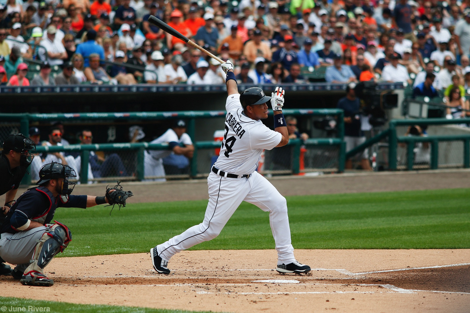 Canon EF 200mm F2.8L II USM sample photo. Miguel cabrera #24 of the detroit tigers photography