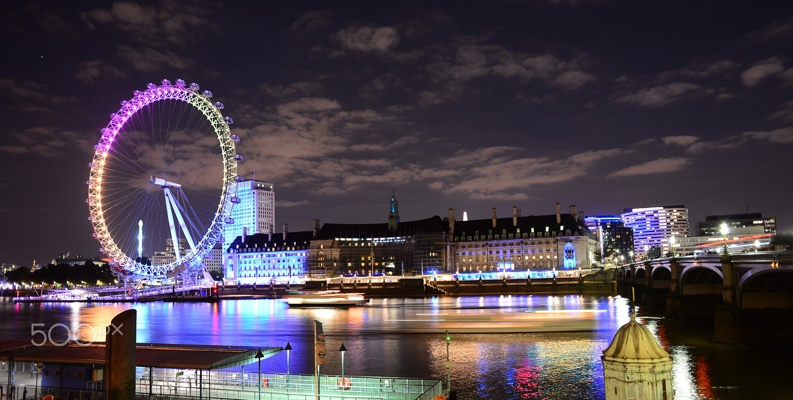 Nikon D600 + Nikon AF Nikkor 24mm F2.8D sample photo. London eye photography