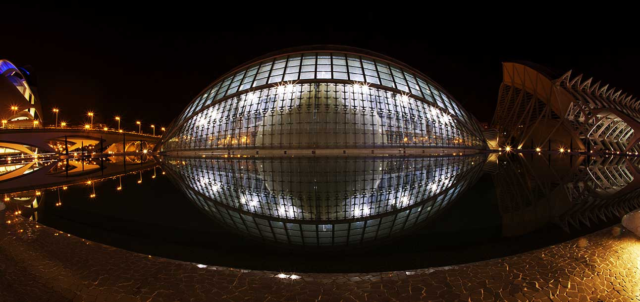 Canon EF 15mm F2.8 Fisheye sample photo. Valencia photography