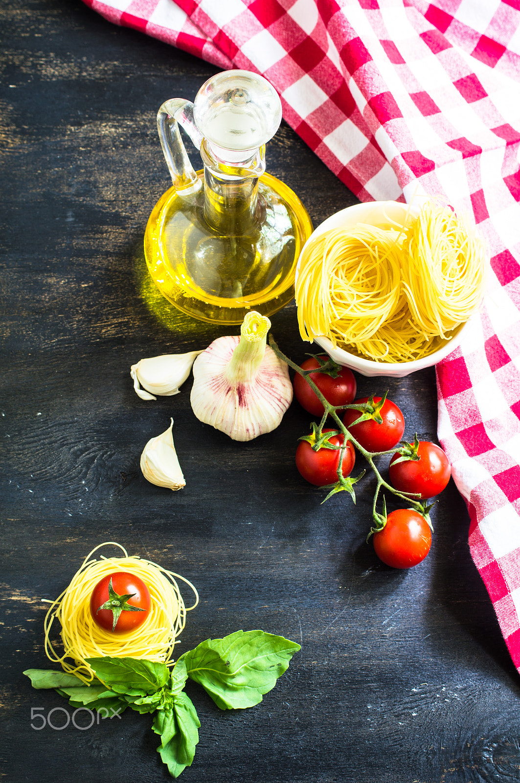 Sony SLT-A55 (SLT-A55V) + Sony DT 30mm F2.8 Macro SAM sample photo. Pasta cooking concept photography
