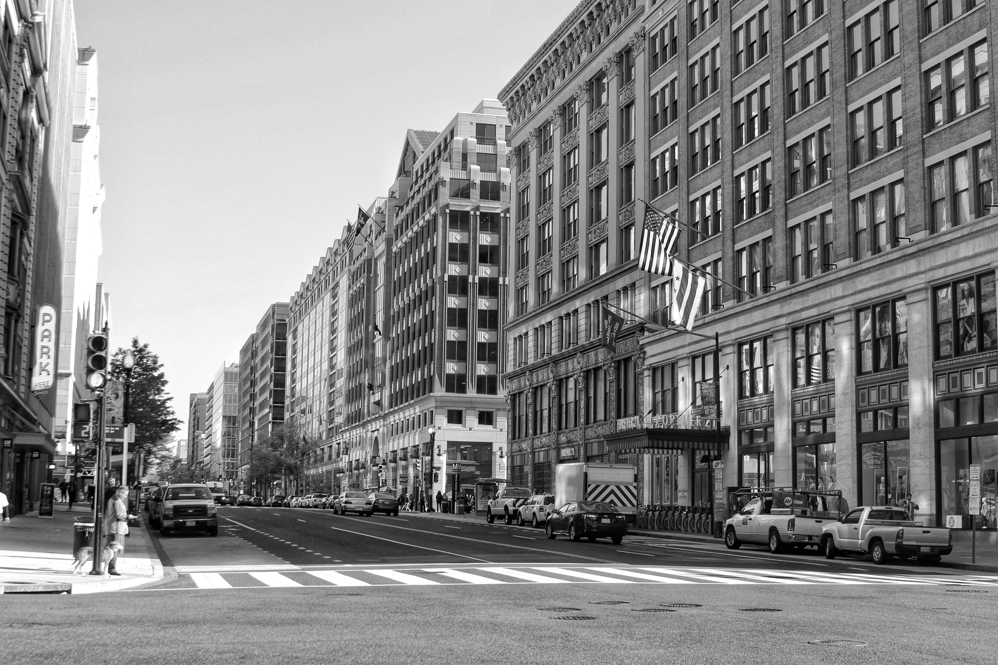 Canon EF 28-135mm F3.5-5.6 IS USM sample photo. Washington dc street photography
