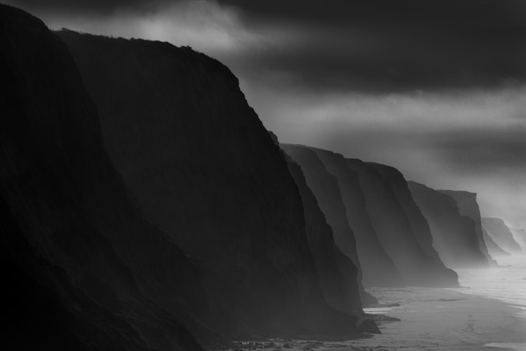 Canon EF 100-400mm F4.5-5.6L IS USM sample photo. Diminishing cliffs photography