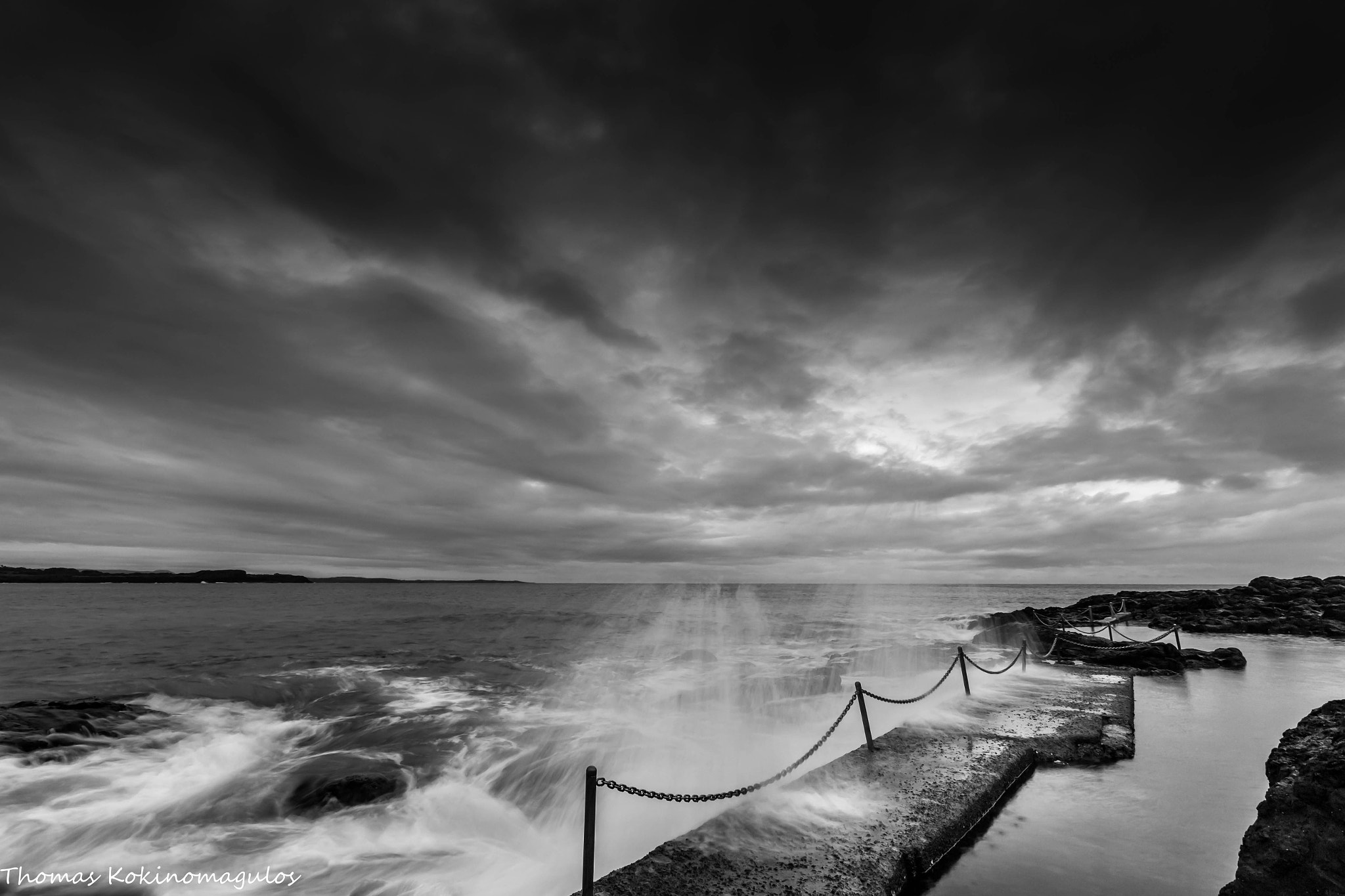 Canon EF-S 10-18mm F4.5–5.6 IS STM sample photo. Dark seas photography