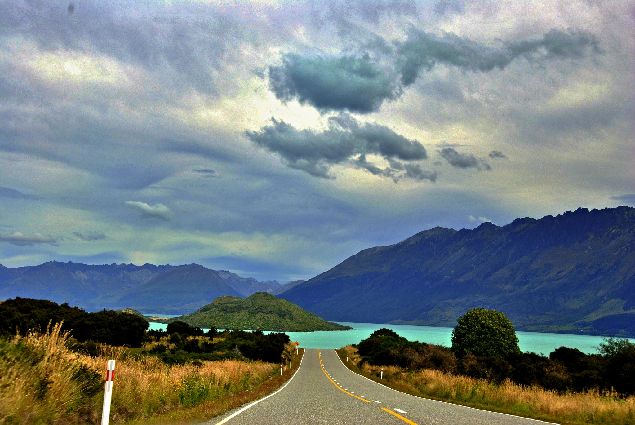 Nikon D3000 sample photo. The road to nowhere photography