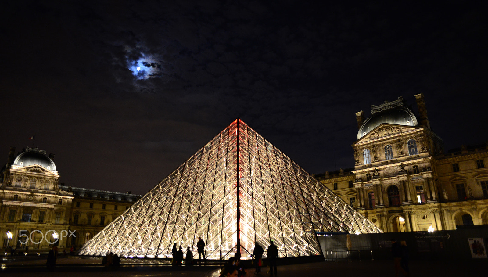 Nikon D600 + Nikon AF Nikkor 24mm F2.8D sample photo. Louvre night photography