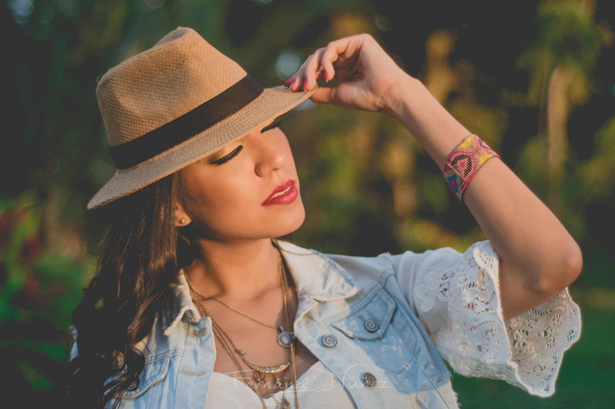 Nikon D5500 + Nikon AF Nikkor 50mm F1.8D sample photo. Peaceful girl photography