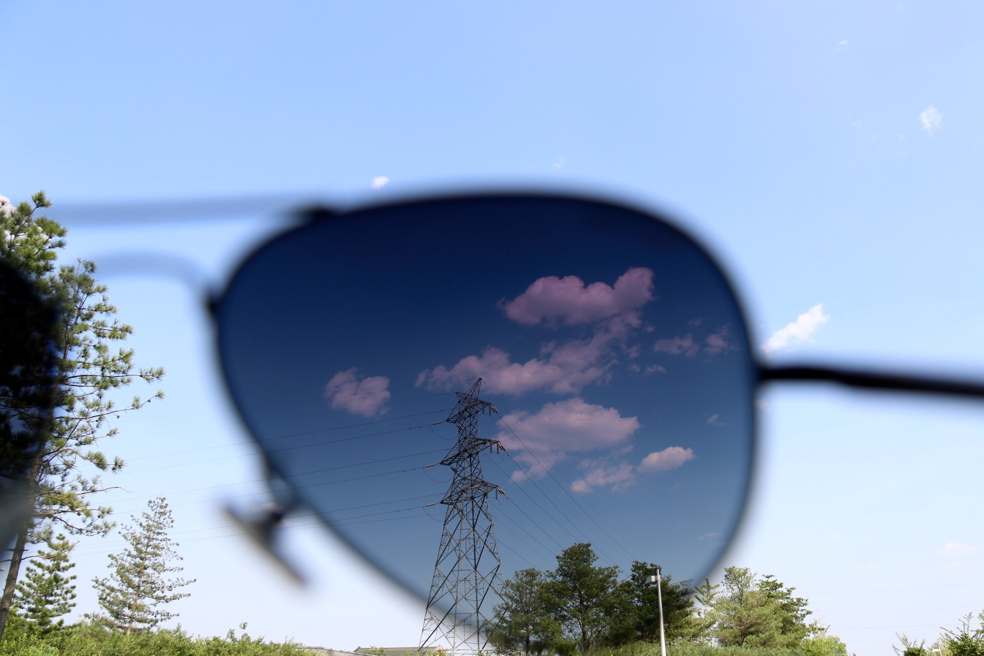Canon EF-S 18-200mm F3.5-5.6 IS sample photo. Sky in eyes photography