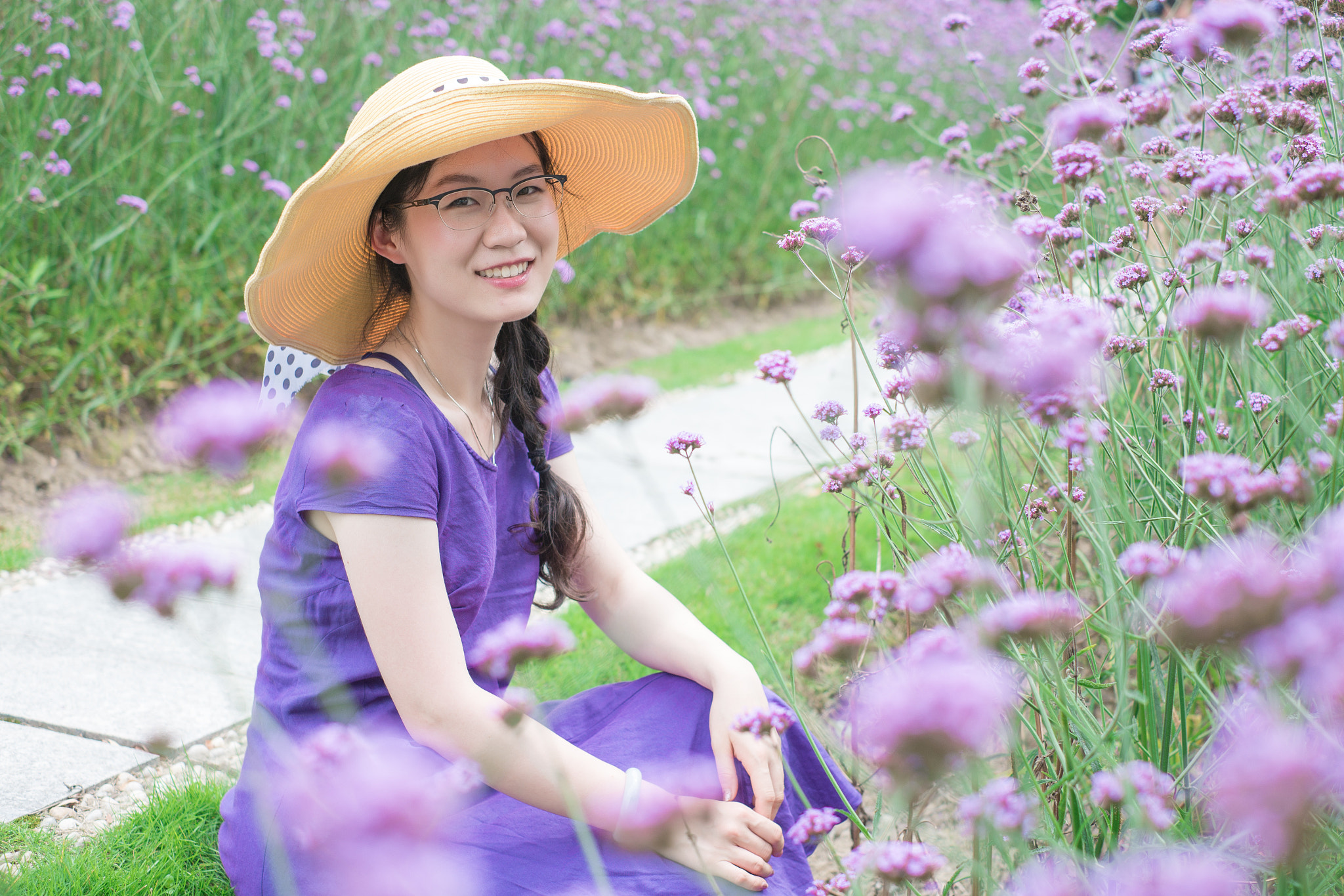 Fujifilm X-A1 sample photo. Purple photography