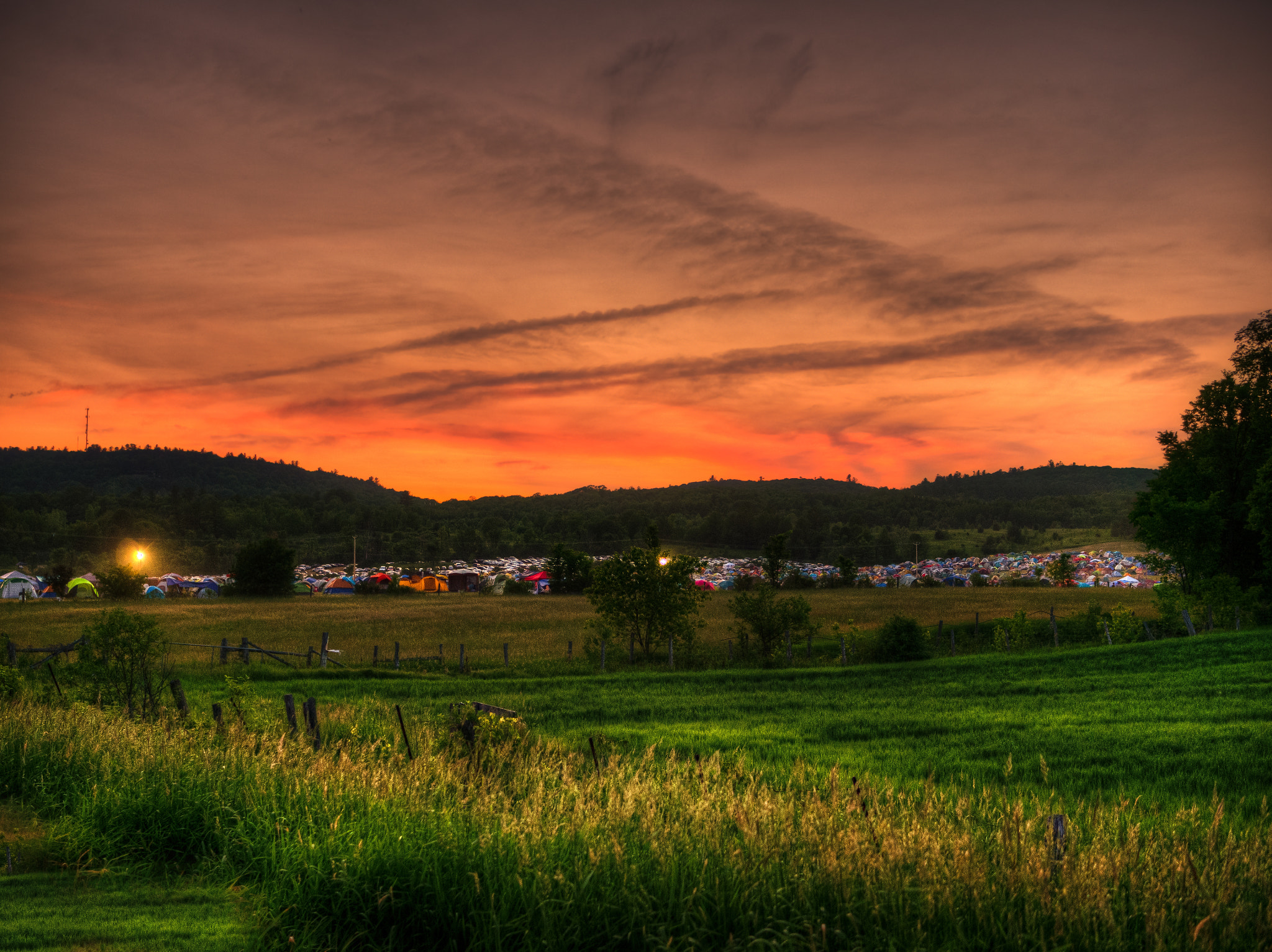 Panasonic Lumix DMC-G7 + LUMIX G 25/F1.7 sample photo. Rockfest landscape sunset camp photography