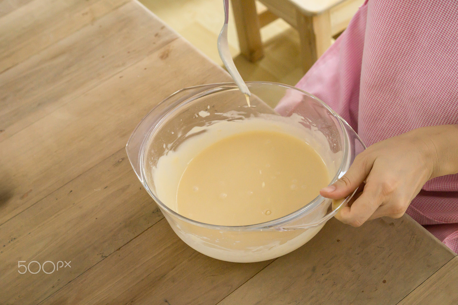 Sony a6000 + Sony Sonnar T* FE 35mm F2.8 ZA sample photo. Bakery time. photography