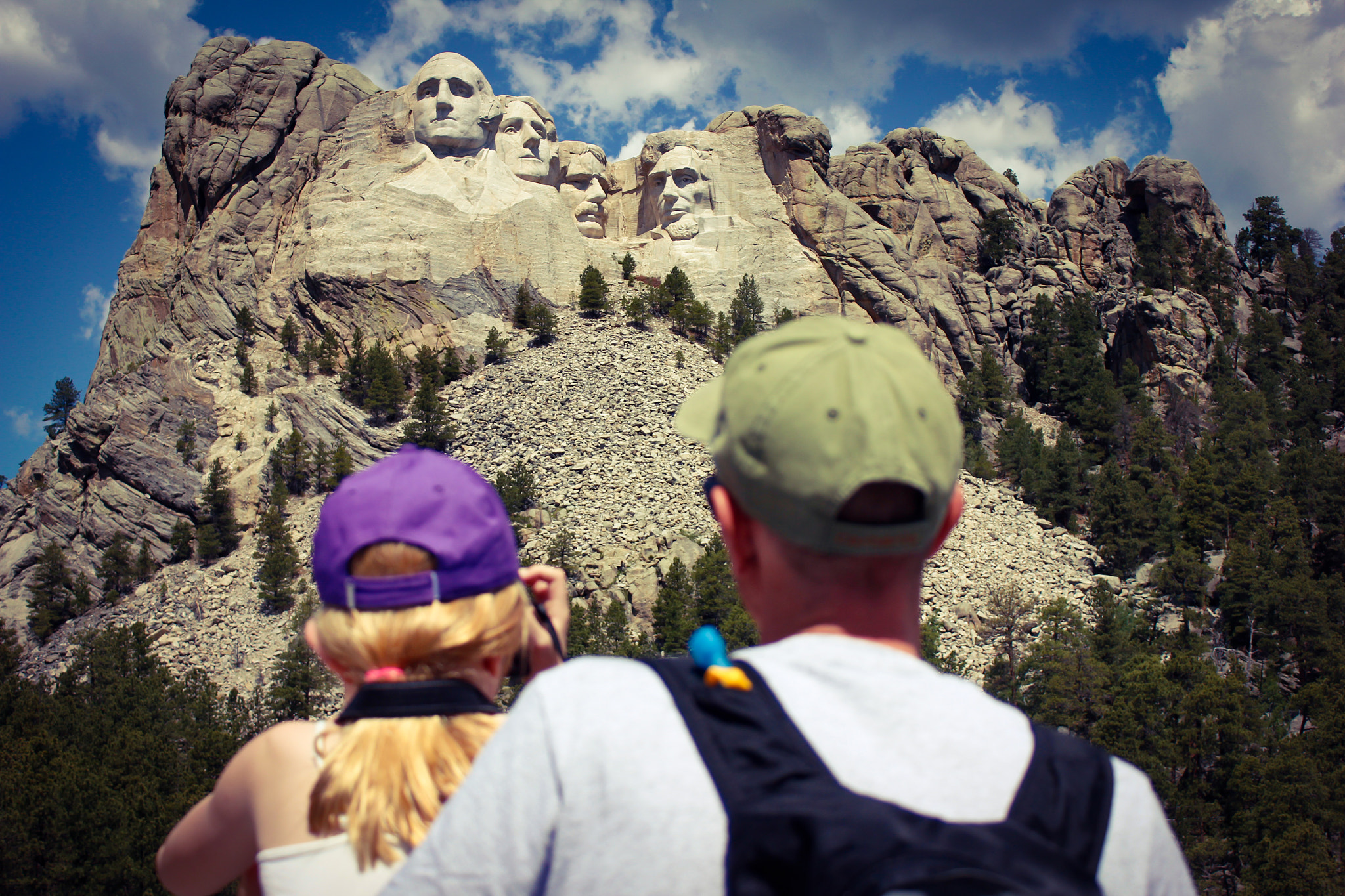 Canon EF-S 18-55mm F3.5-5.6 IS II sample photo. Mount rushmore photography