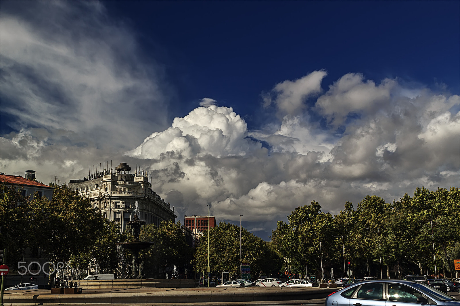 Canon EOS 550D (EOS Rebel T2i / EOS Kiss X4) + Canon EF 28mm F2.8 sample photo. Madrid photography