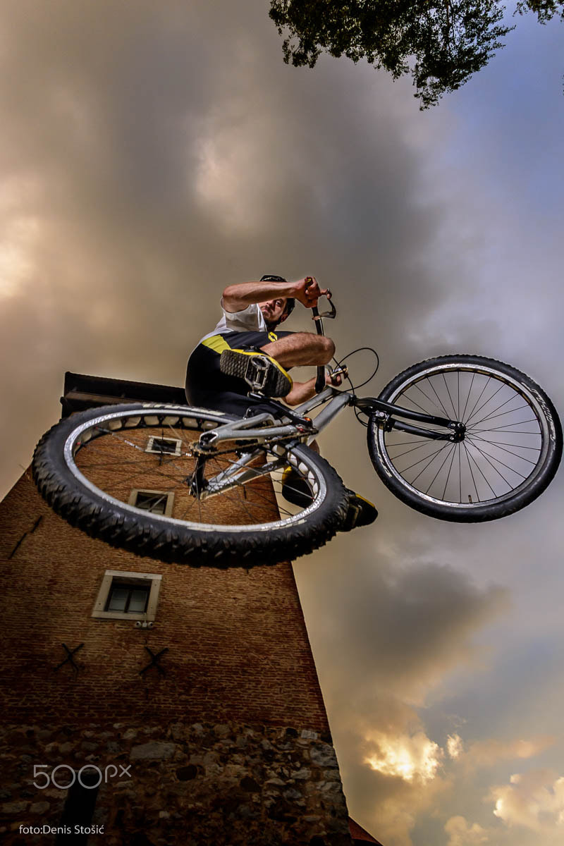 Sigma 15mm F2.8 EX DG Diagonal Fisheye sample photo. Trial cycling photography