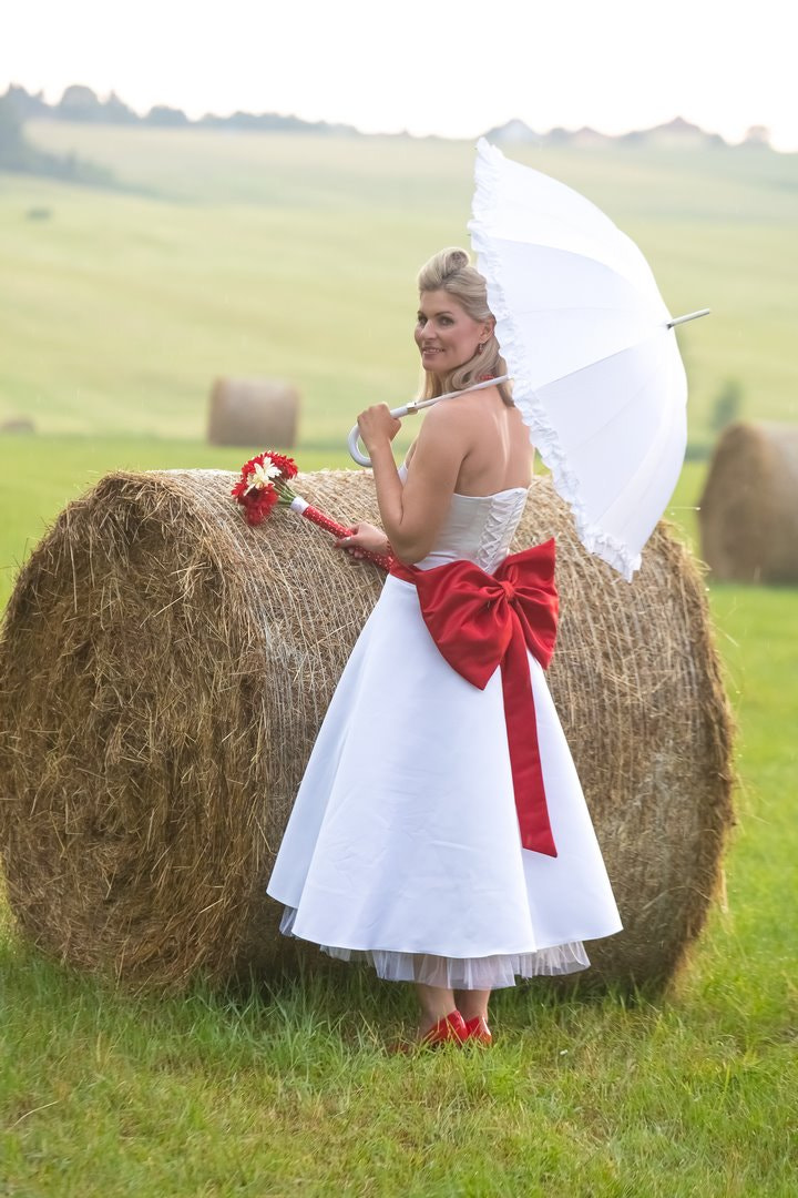 Canon EF 70-200mm F2.8L USM sample photo. Wedding flat4 style photography