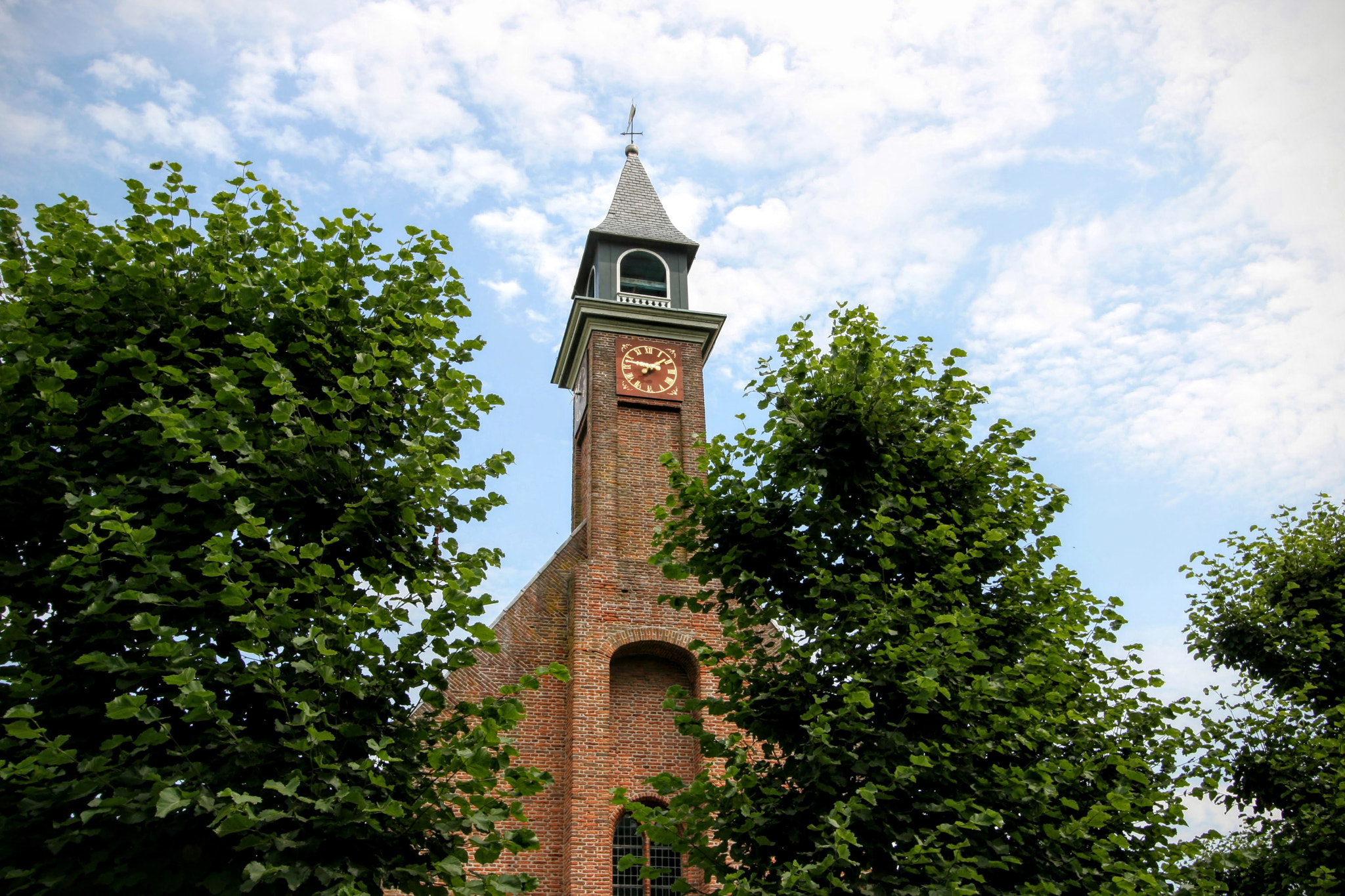 Canon EF-S 10-22mm F3.5-4.5 USM sample photo. Little church photography