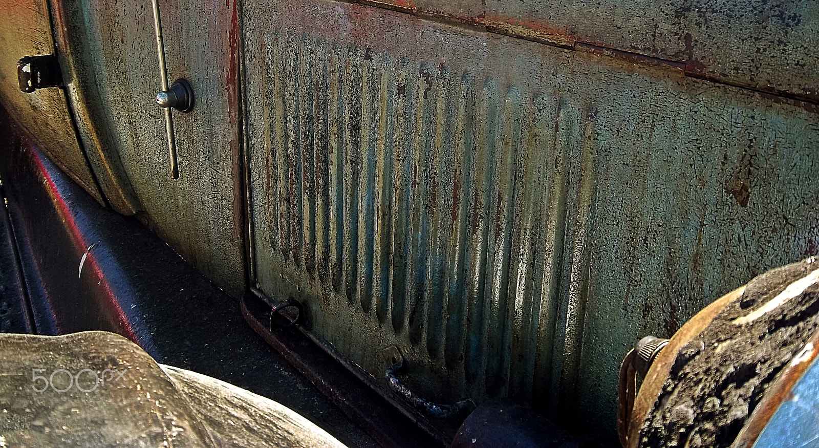 Kodak EASYSHARE M575 DIGITAL CAMERA sample photo. Barn fresh photography