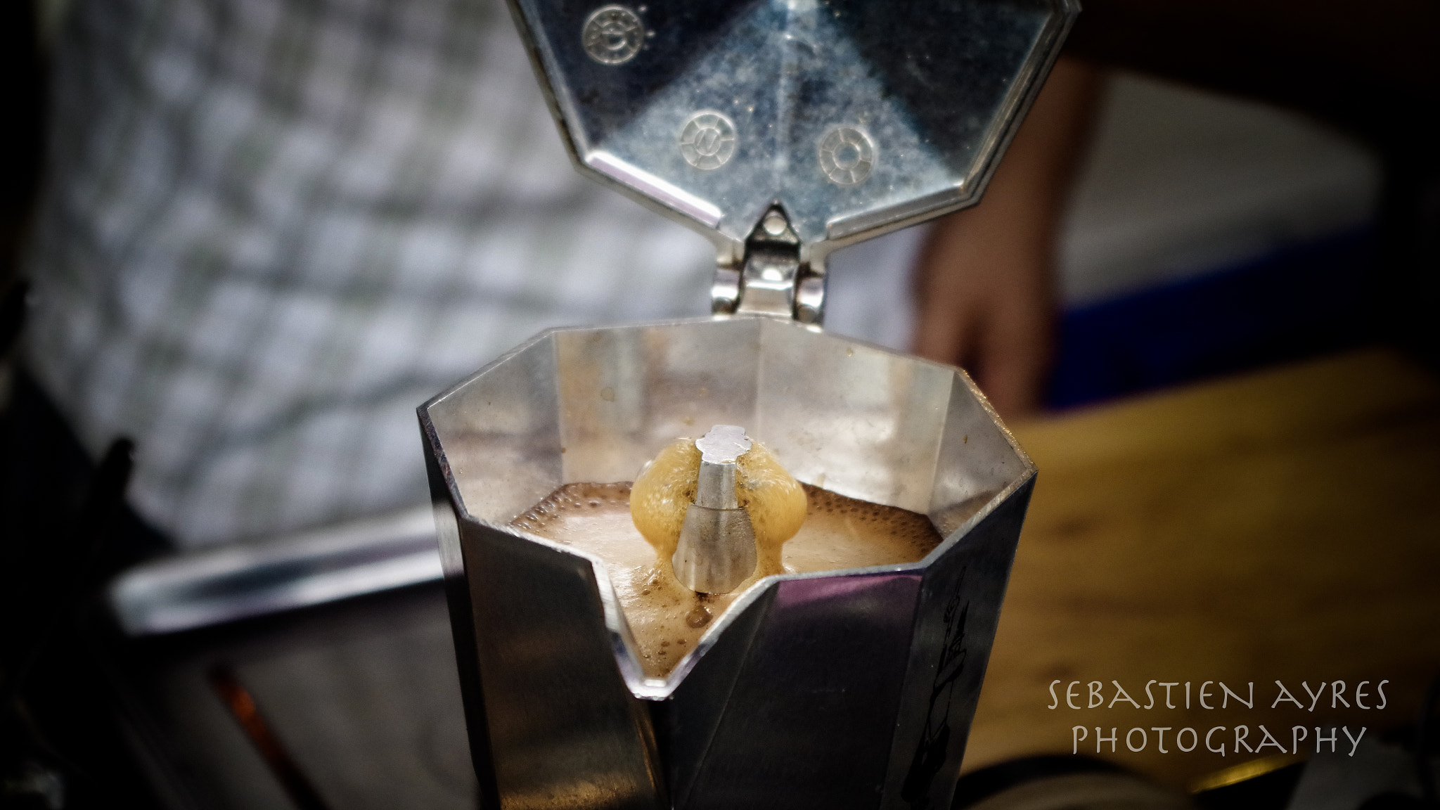 Pentax K-S2 sample photo. With foam photography