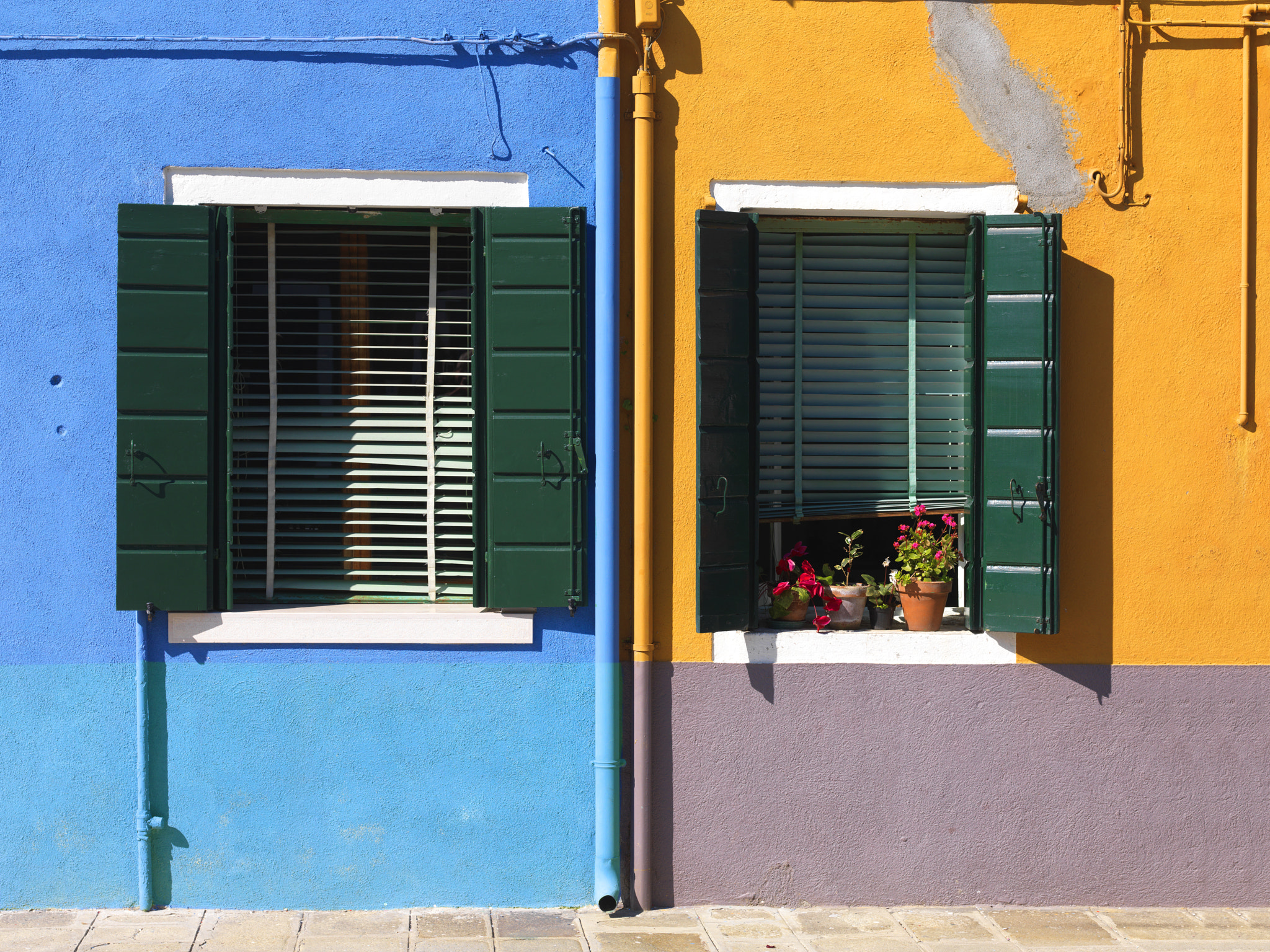 Hasselblad H3D II-39 sample photo. Coloured buildings, burano, venice photography