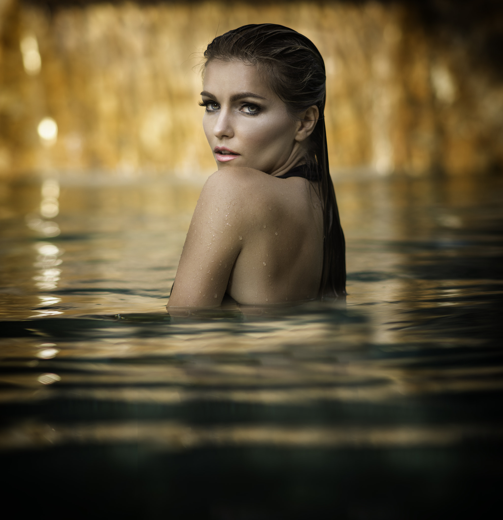 Sony Sonnar T* 135mm F1.8 ZA sample photo. Golden hour photography
