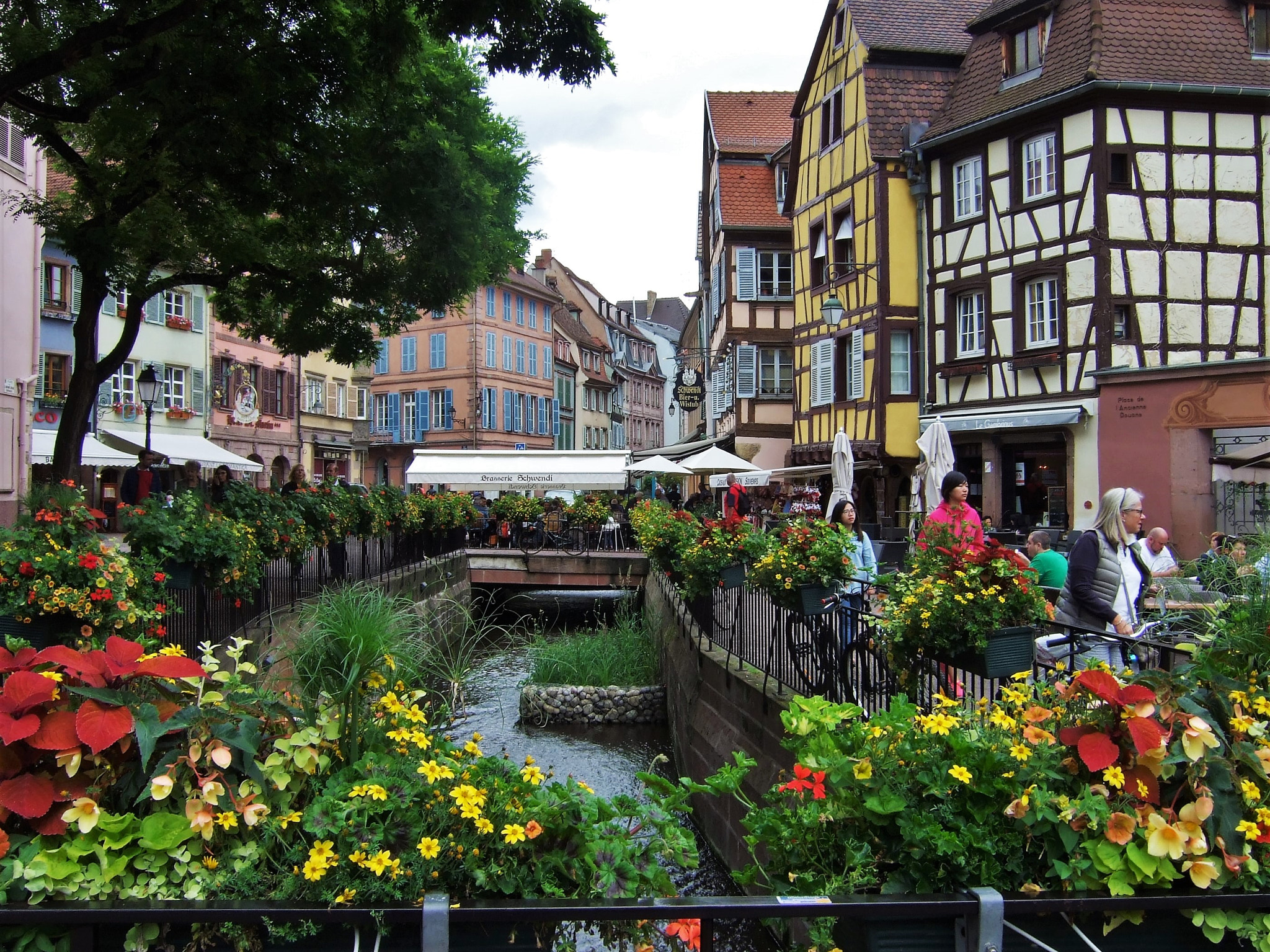 Fujifilm FinePix F31fd sample photo. Colmar alsace photography