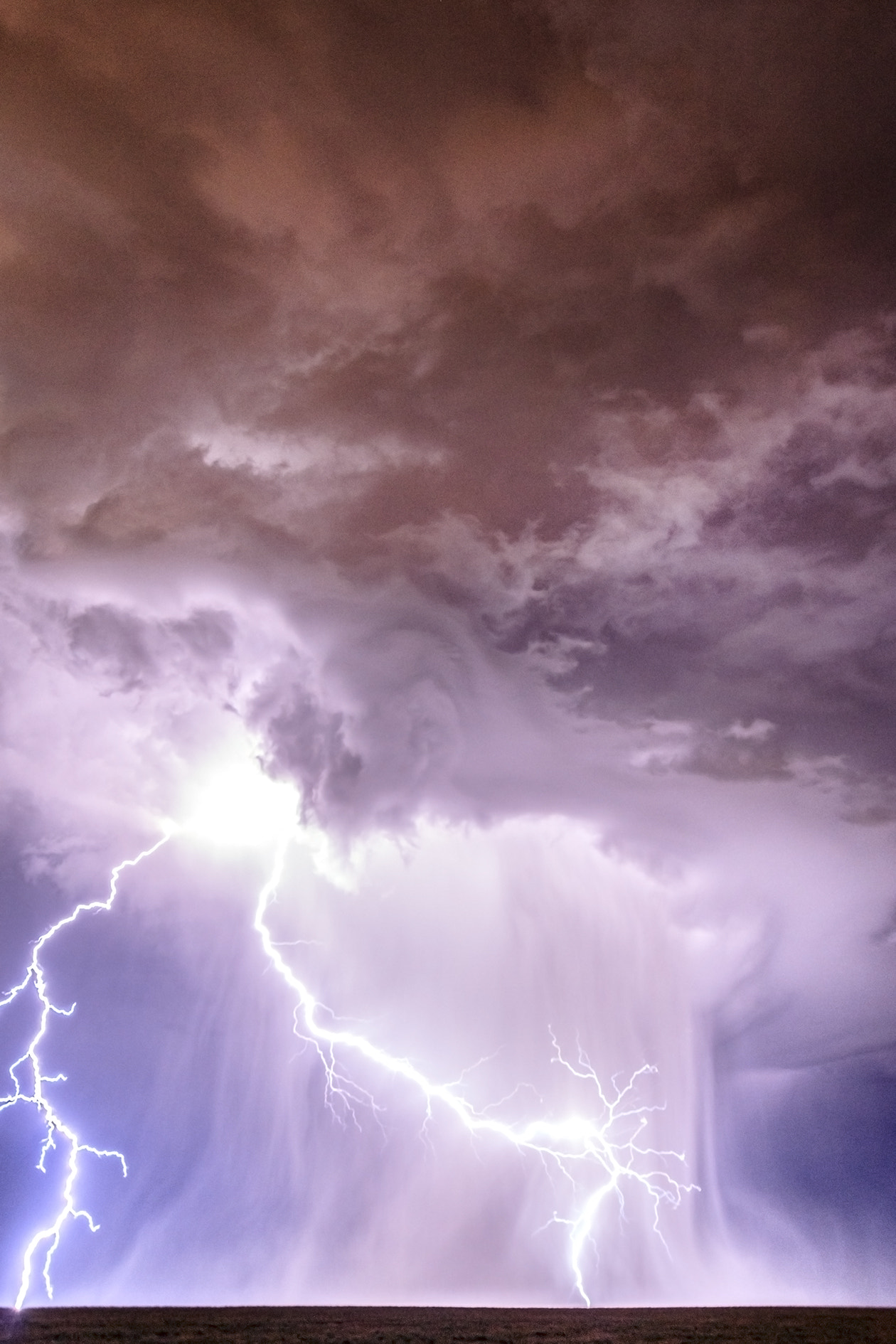 Sigma 10-20mm F3.5 EX DC HSM sample photo. Lightning bolts photography