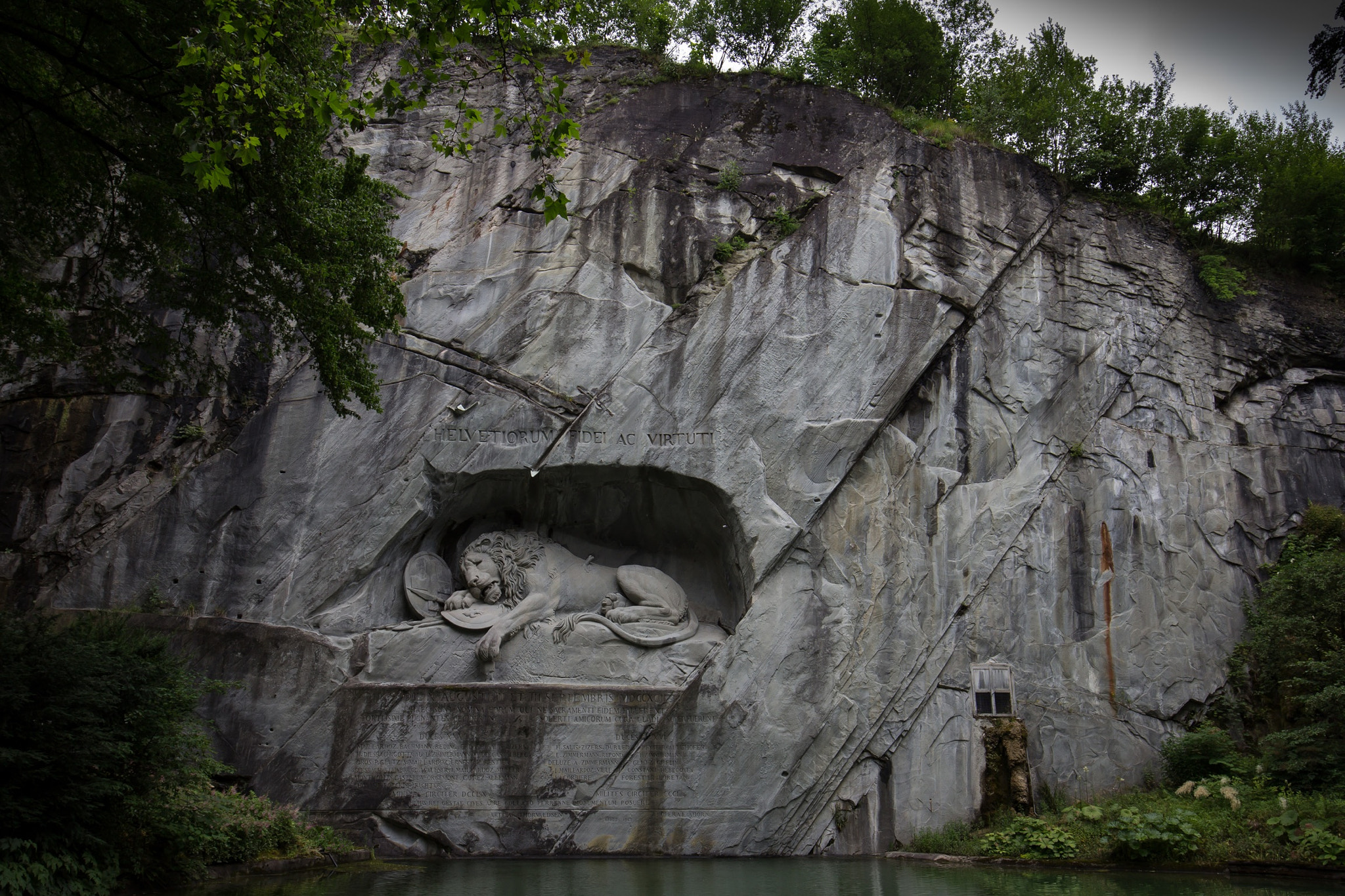 Canon EOS 60D + Canon EF 16-35mm F4L IS USM sample photo. Luzern ch photography