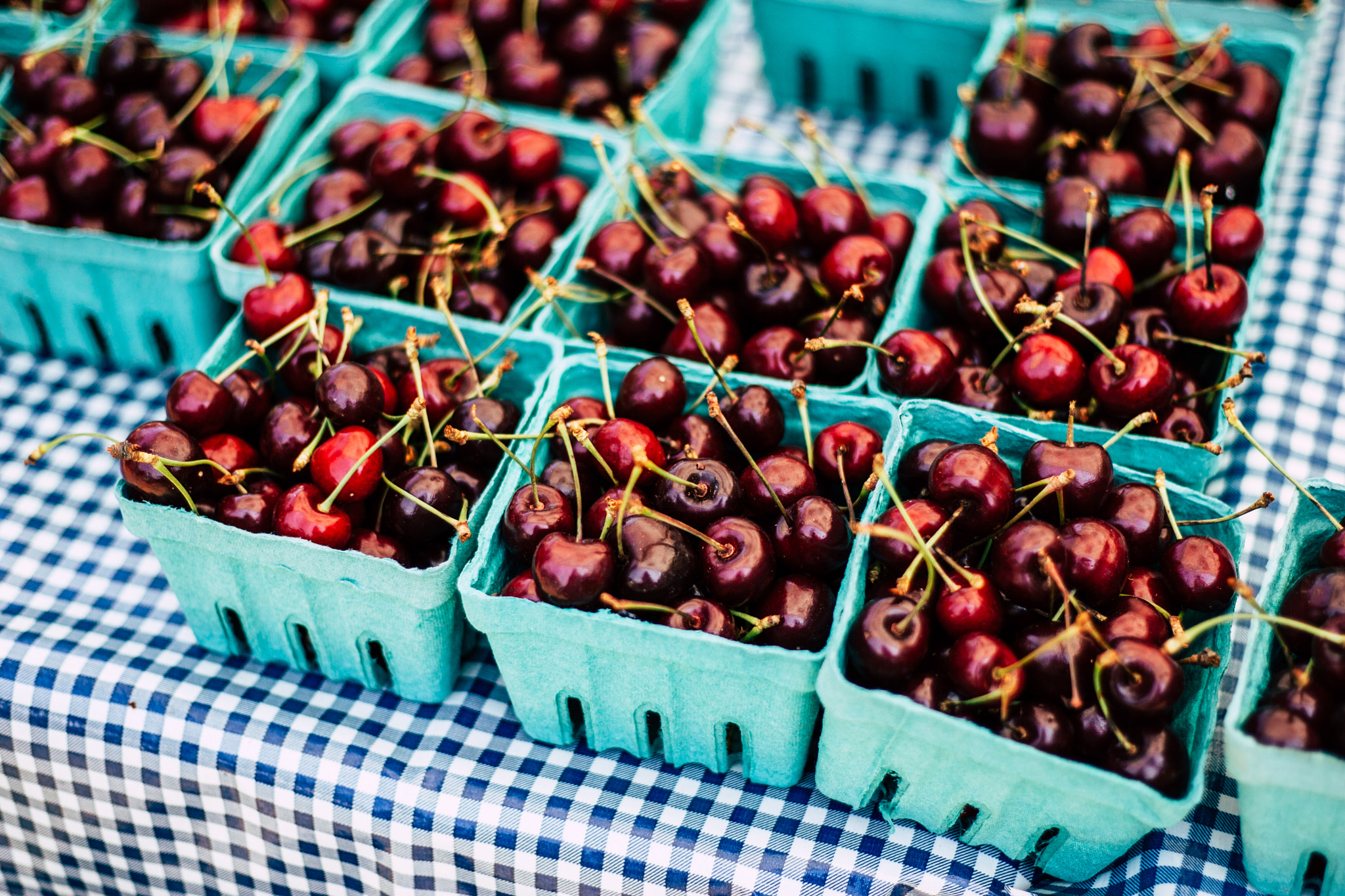 Canon EOS-1D Mark II + Canon EF 50mm F1.8 II sample photo. Cherries photography