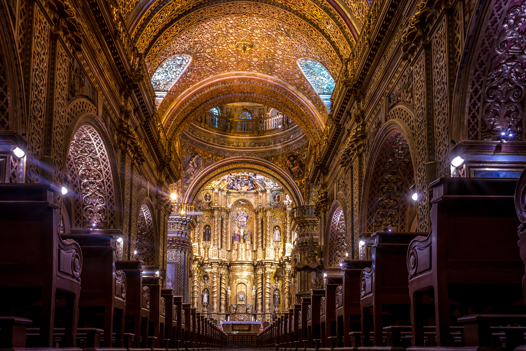 Samsung NX300 + Samsung NX 20-50mm F3.5-5.6 ED sample photo. Iglesia de la compañia photography