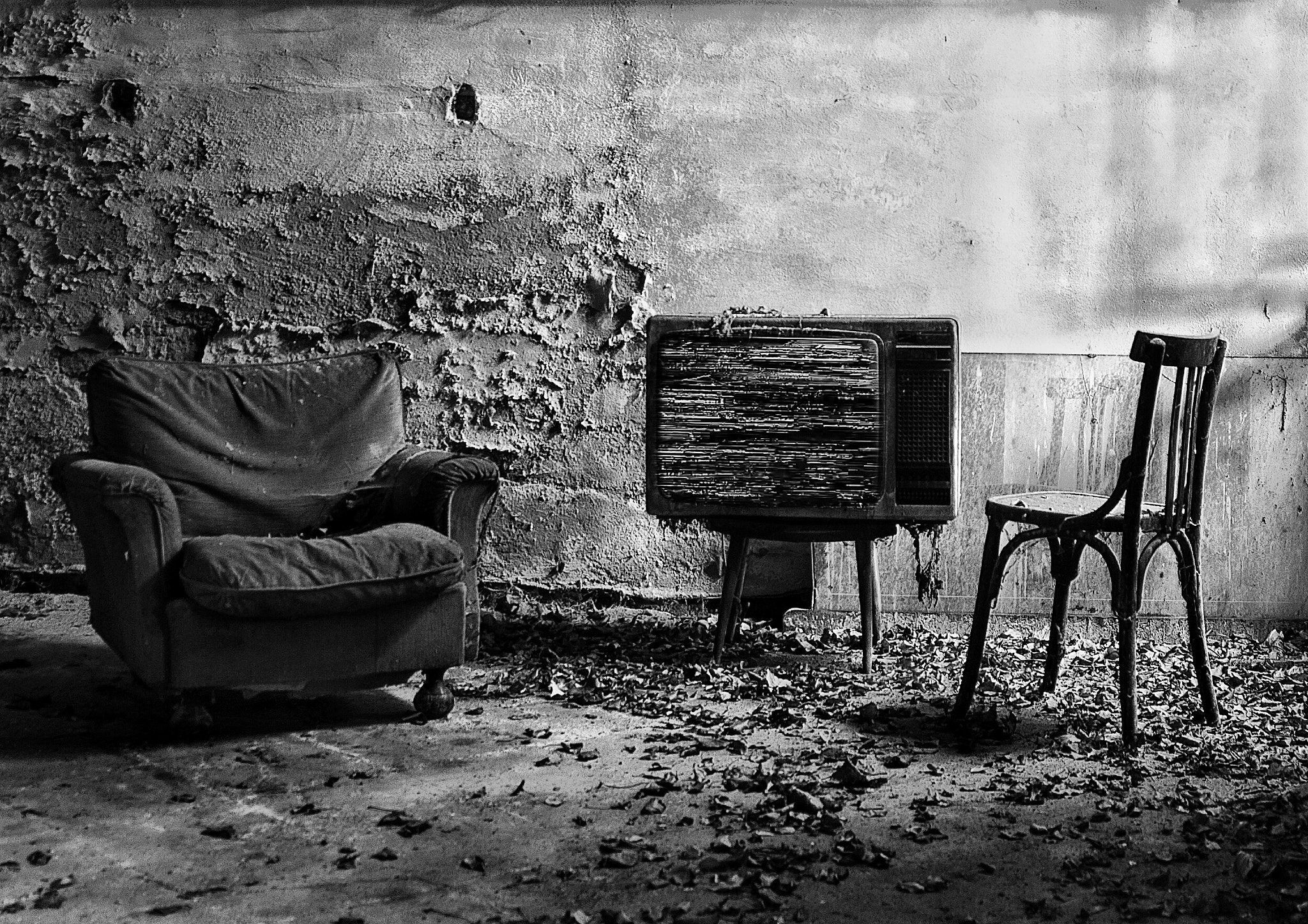Sigma 24-70mm F2.8 EX DG HSM sample photo. ....fine delle trasmissioni!  photography
