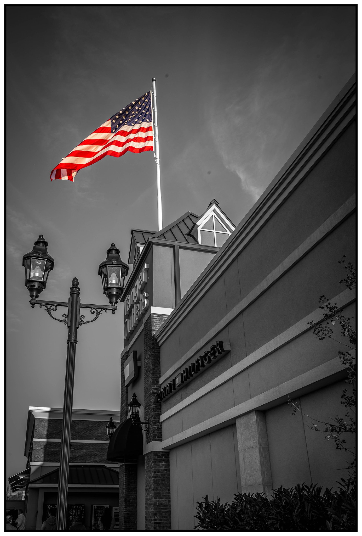 Leica Elmarit-M 28mm F2.8 ASPH sample photo. American flag photography
